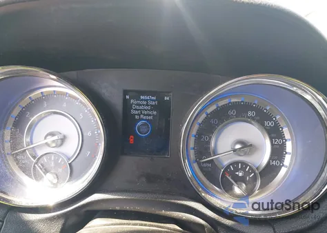 2013 Chrysler 300 Motown from USA, damaged, VIN 2C3CCAAG3DH658942